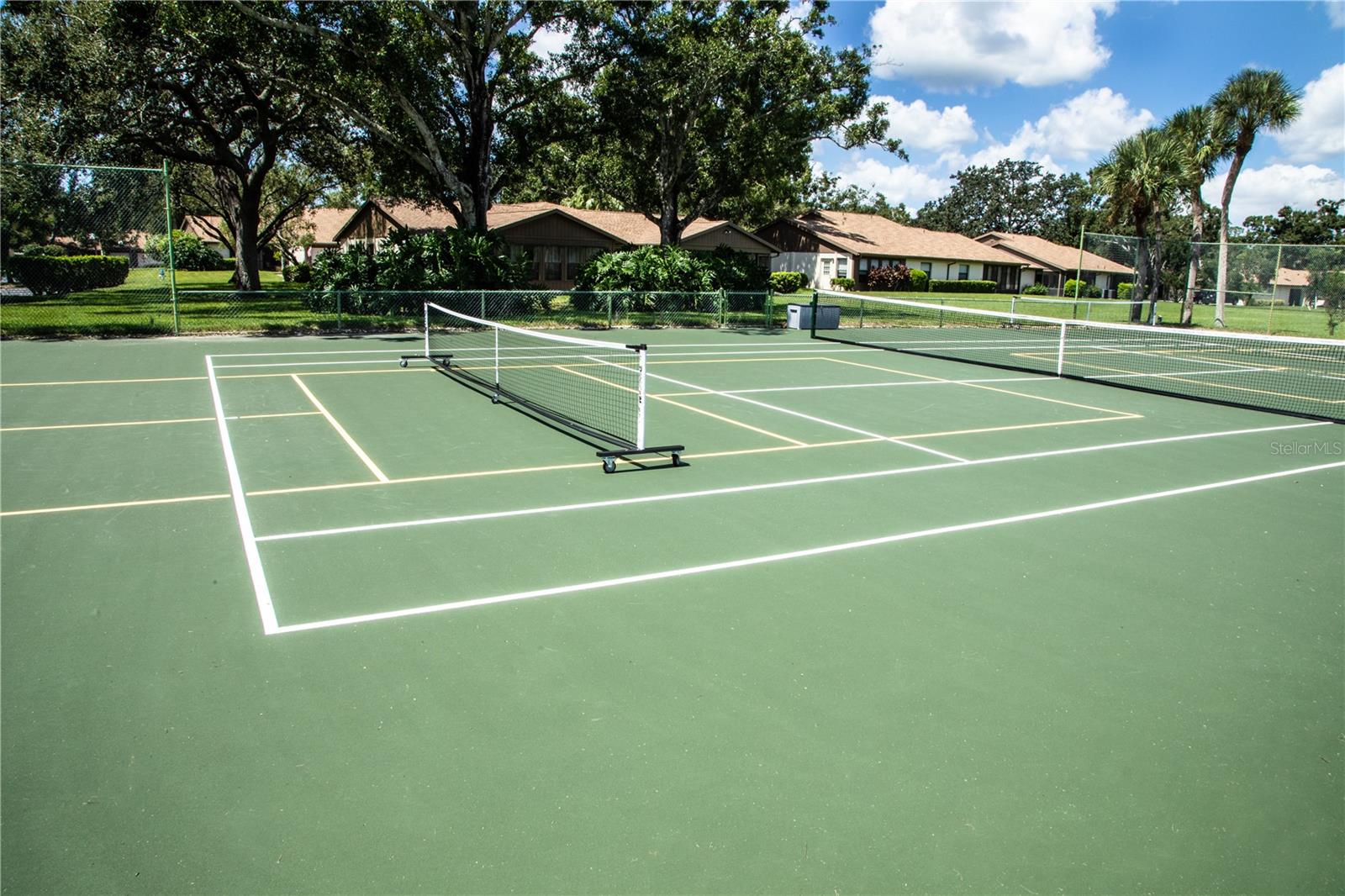 VILLAGE OAKS SEC C - Residential