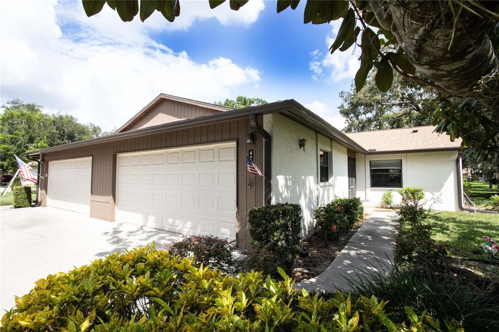 Photo of 4703 Oak Hill Drive #4, Sarasota, FL 34232 (MLS # A4662864)