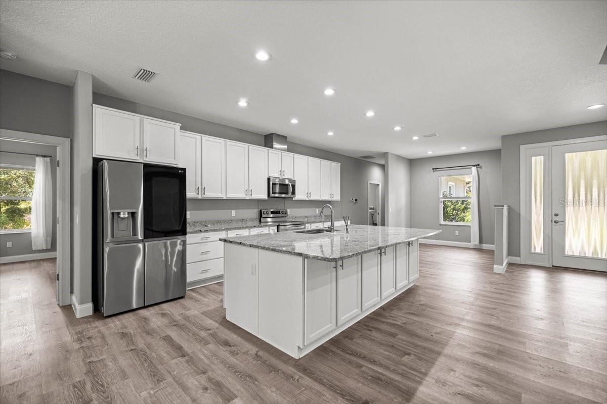5352 W CORRAL PLACE