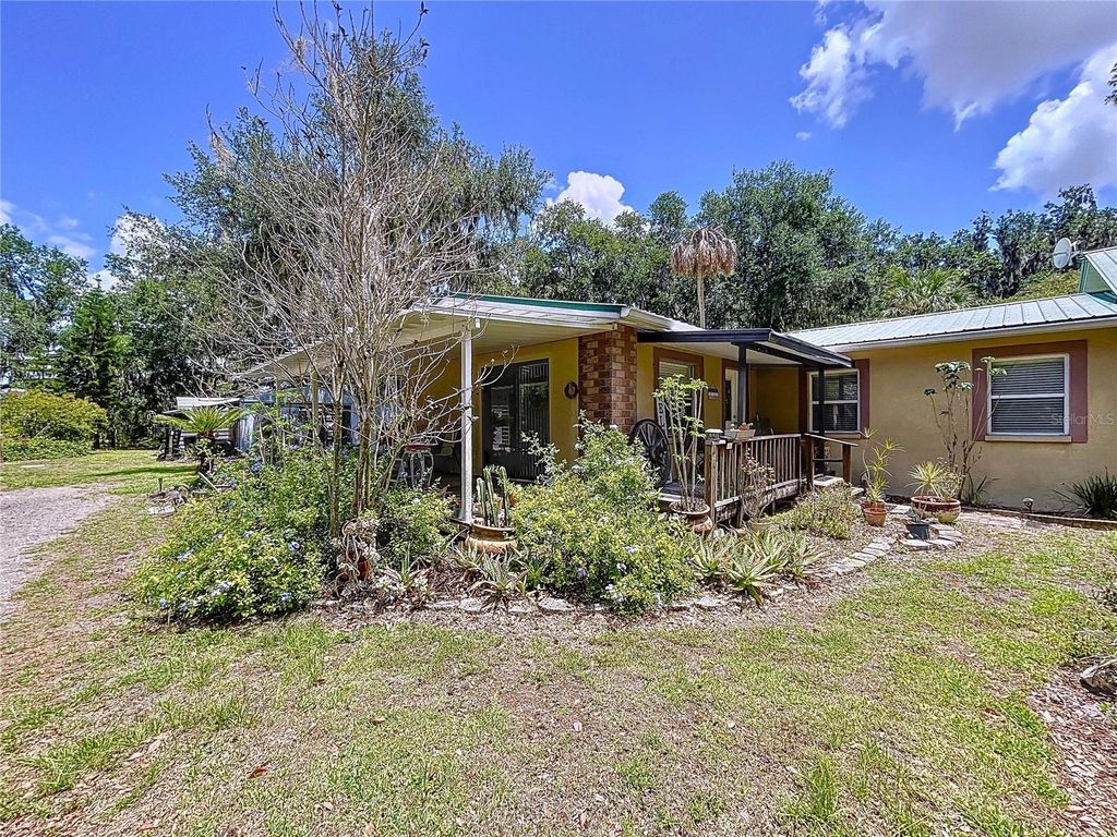 Photo of 3544 Porter Road, Lithia, FL 33547 (MLS # TB8383422)