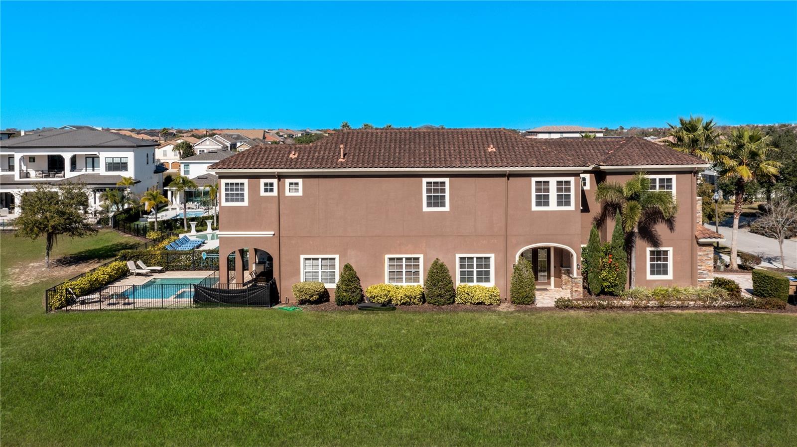 780 GOLDEN BEAR DRIVE