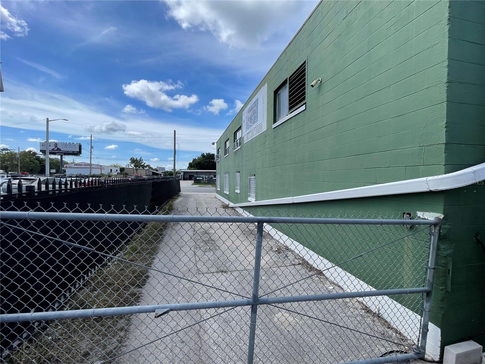 2909 OLD WINTER GARDEN ROAD