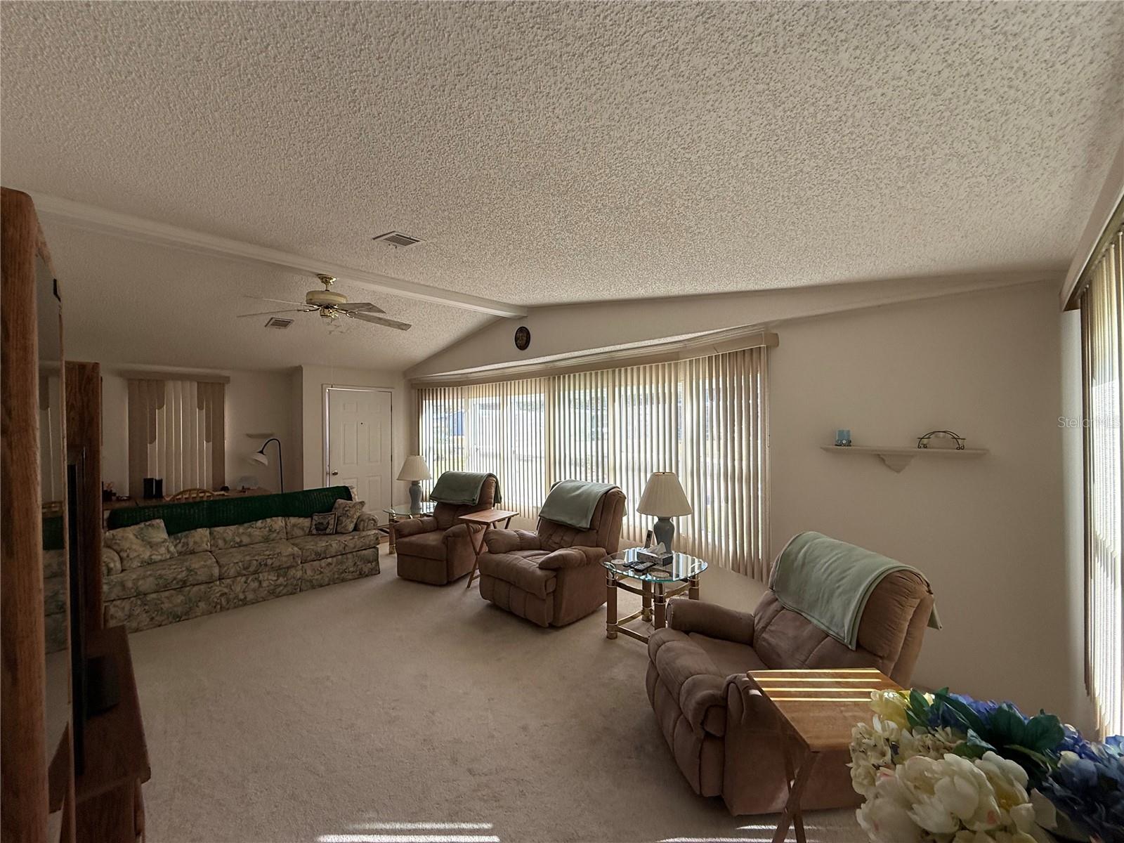 CONTINENTAL COUNTRY CLUB COMMU - Residential