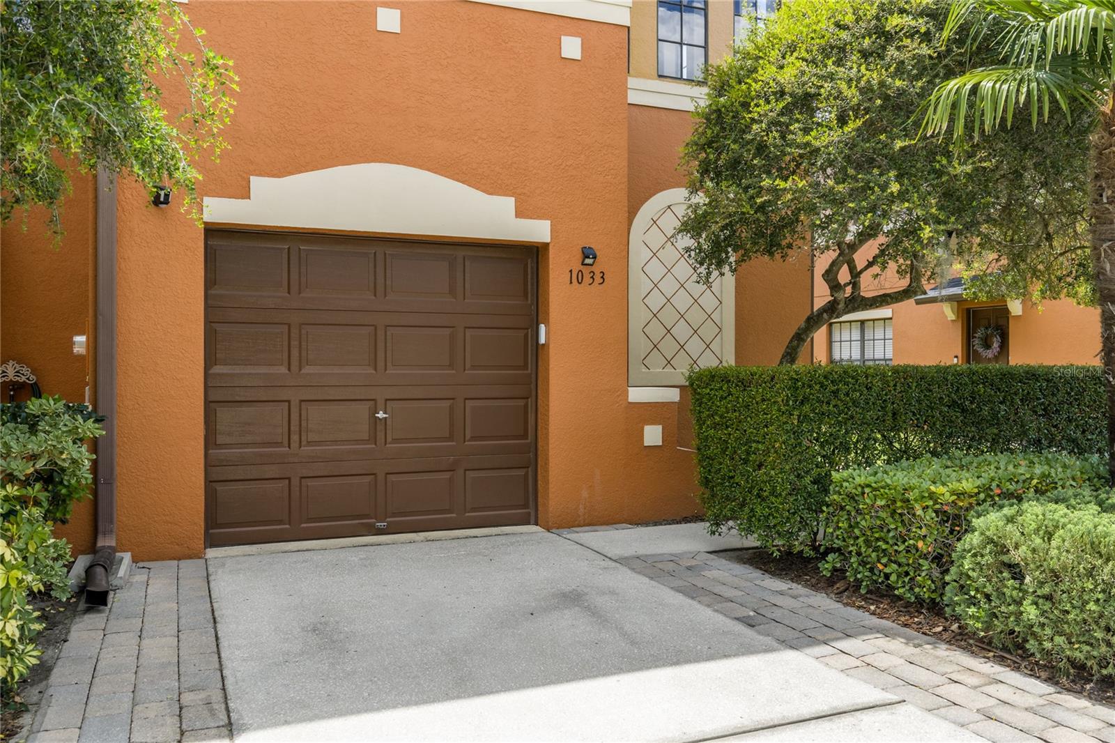 1033 BLACKWATER DRIVE