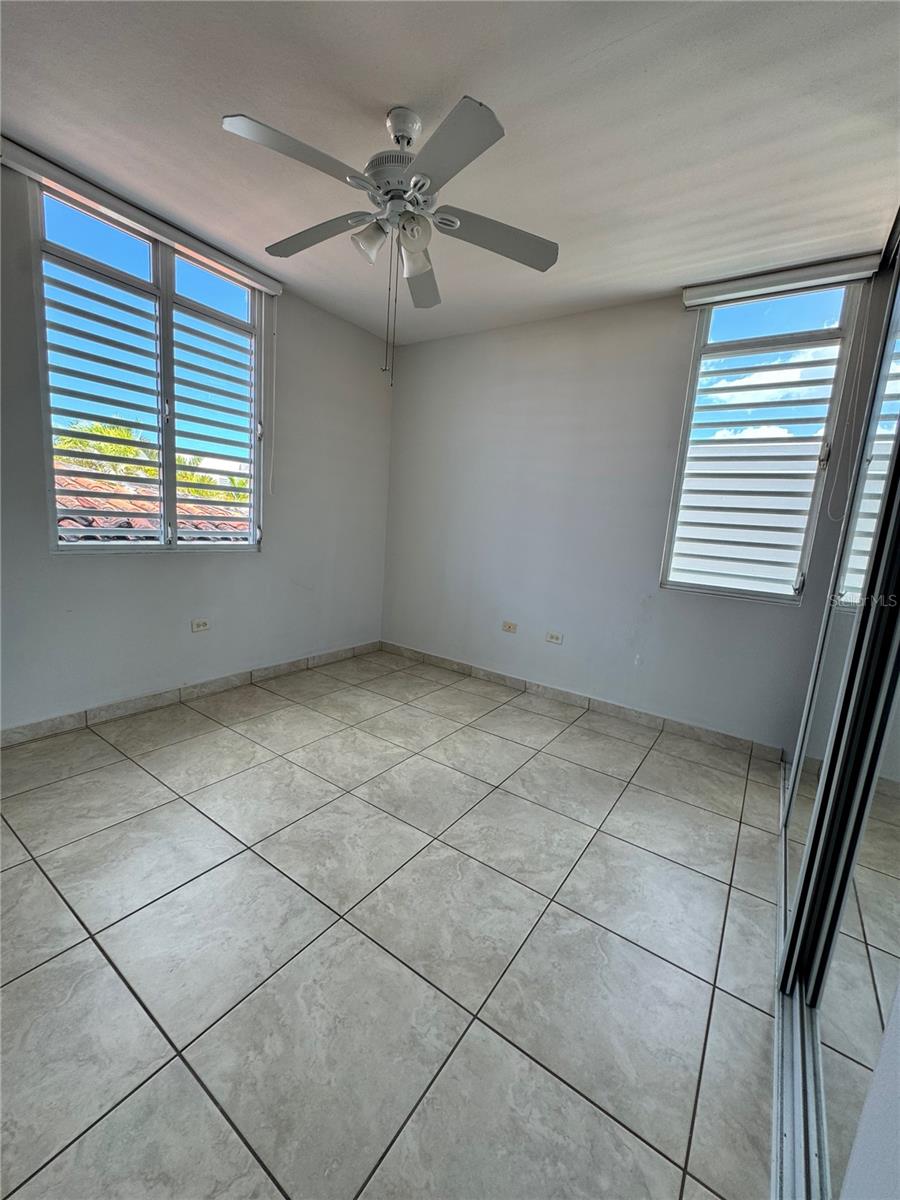 PASEO LOS CORALES II - Residential