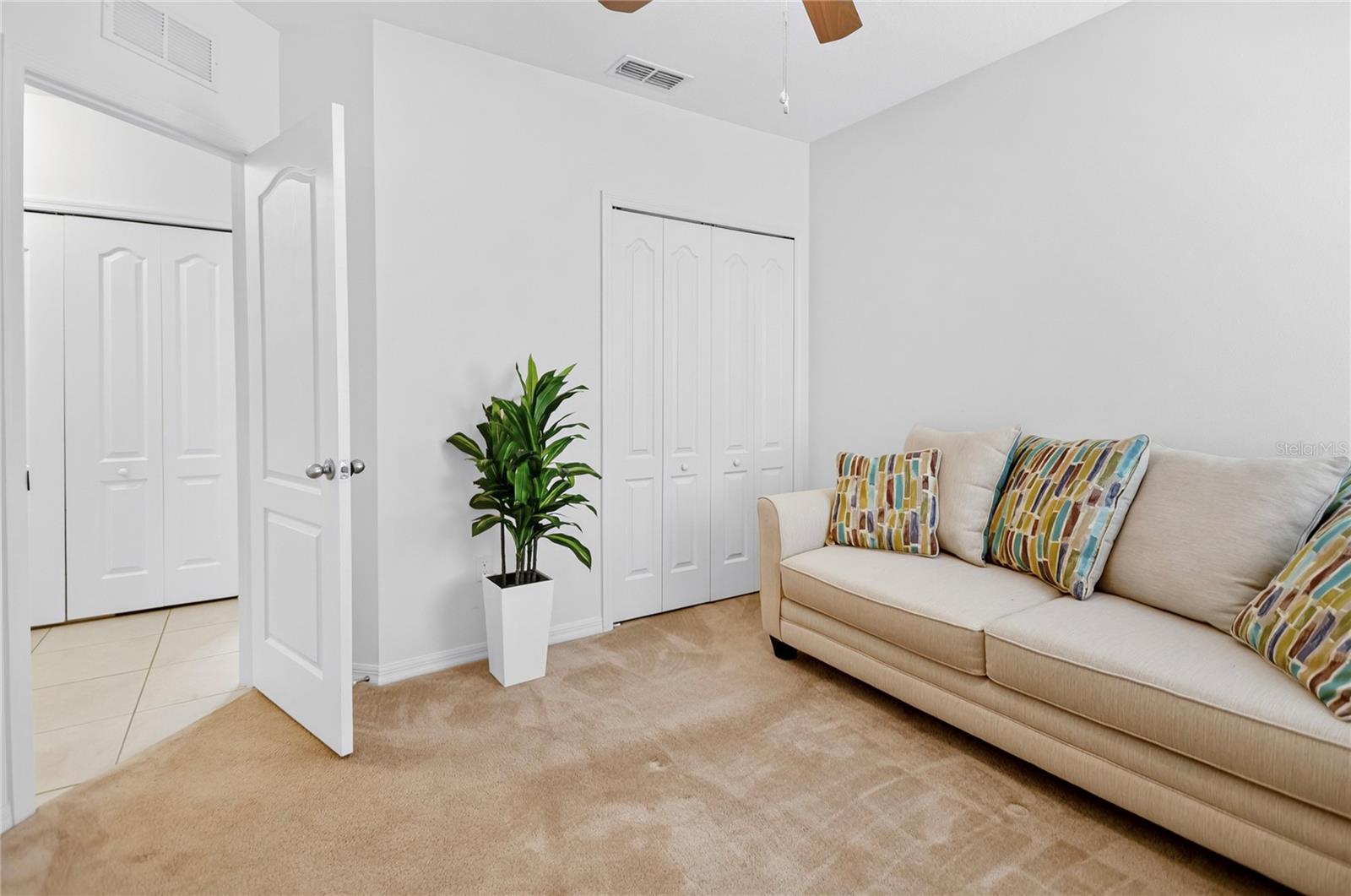 GROVELAND EAGLE POINTE PH 01 - Residential