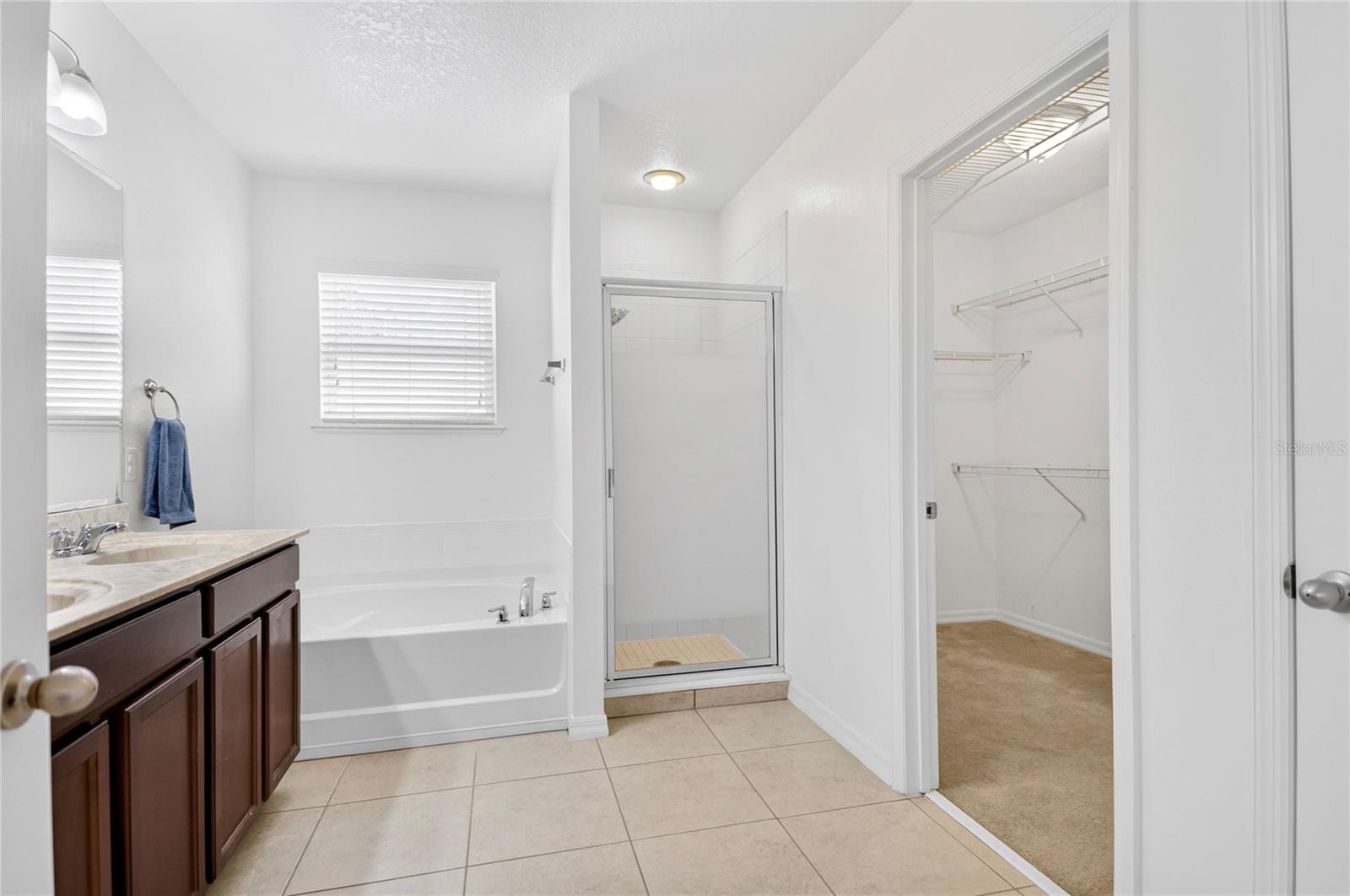 GROVELAND EAGLE POINTE PH 01 - Residential
