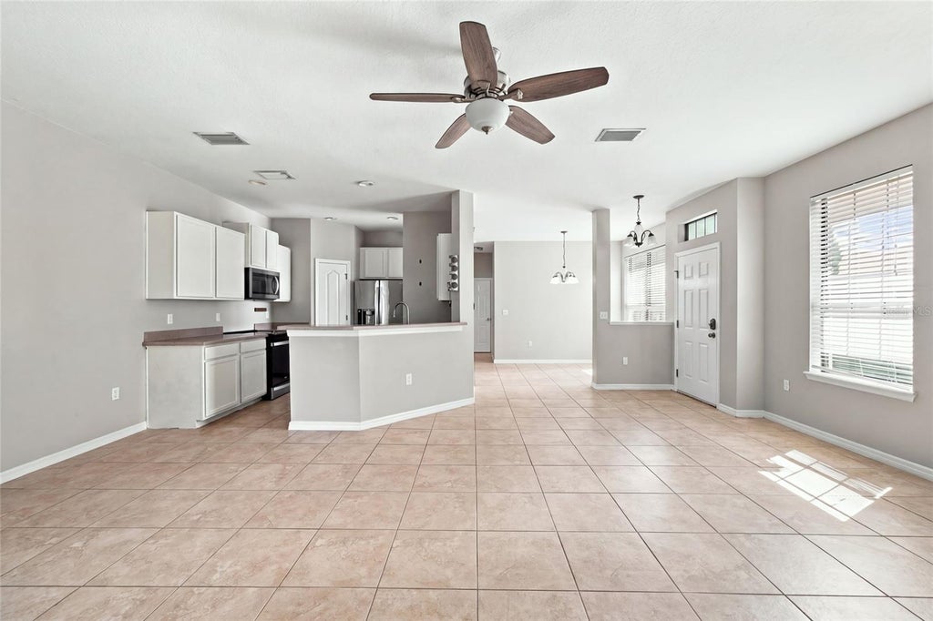 Photo of 5519 Kinglethill Drive, Lithia, FL 33547 (MLS # TB8544866)