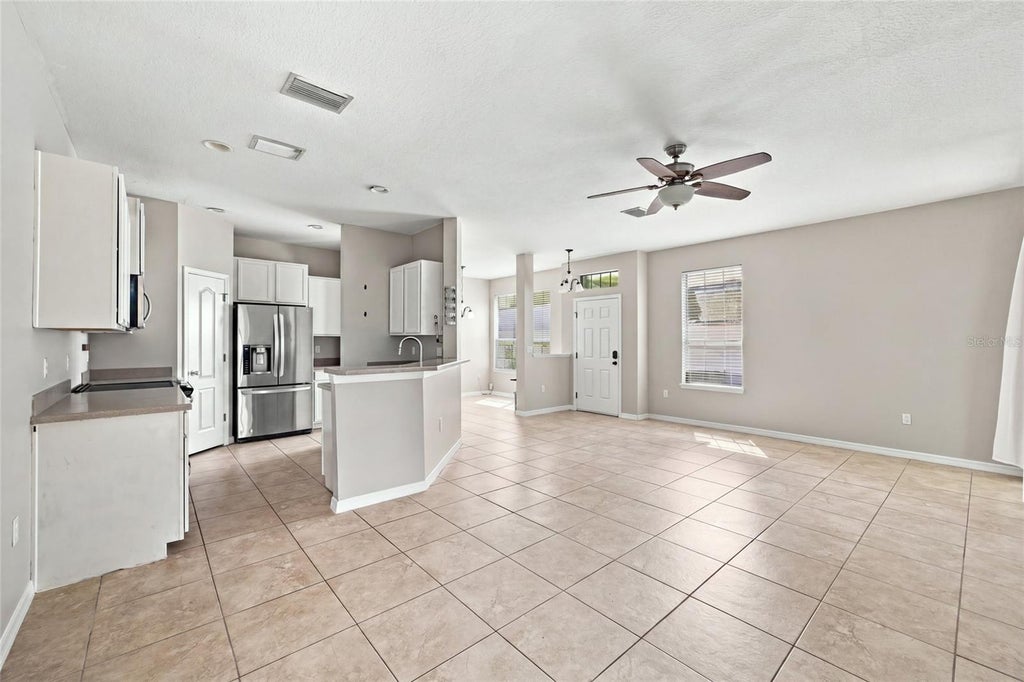 Photo of 5519 Kinglethill Drive, Lithia, FL 33547 (MLS # TB8544866)