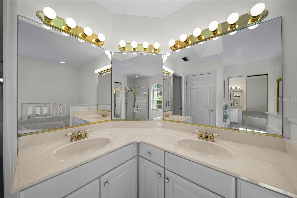 MAJESTIC OAKS FOURTH ADD - Residential