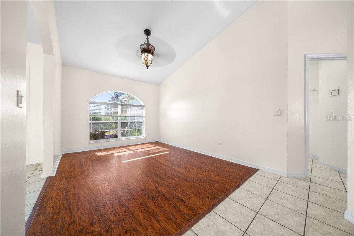 MAJESTIC OAKS FOURTH ADD - Residential