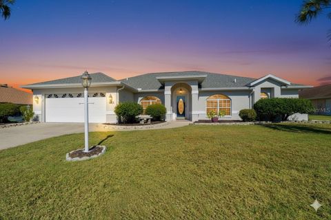 Photo of 5625 SW 85th Place, Ocala, FL 34476 (MLS # OM713432)