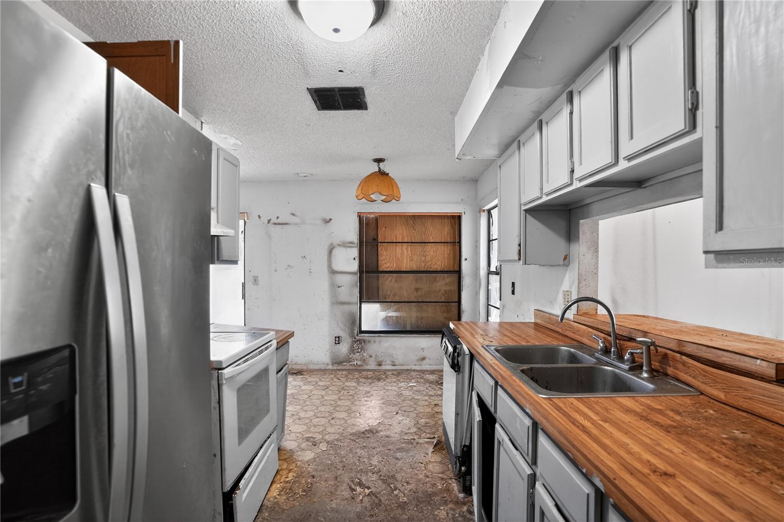 GREENWOOD LAKES UNIT D-3A 1ST ADD - Residential