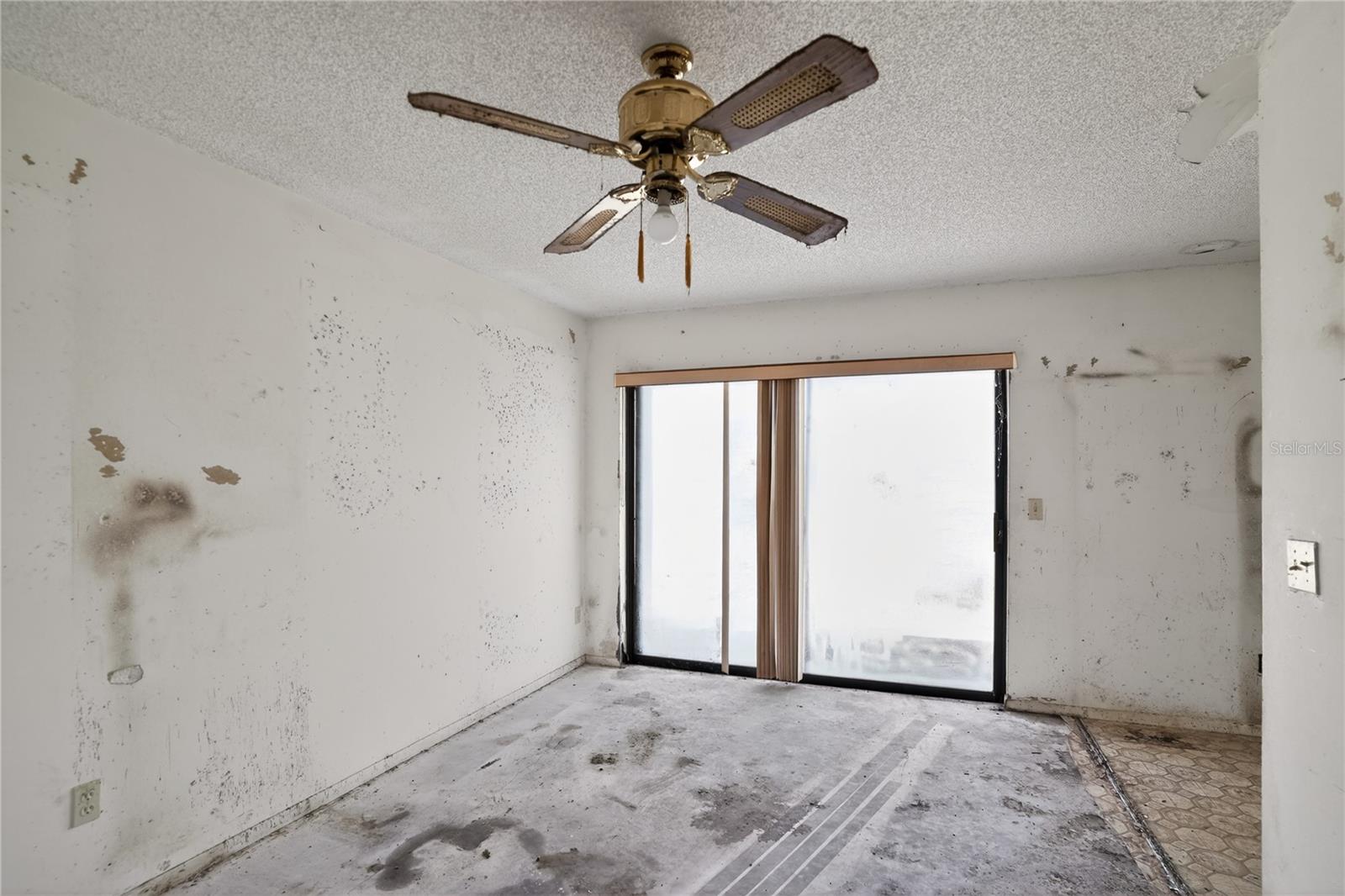 GREENWOOD LAKES UNIT D-3A 1ST ADD - Residential