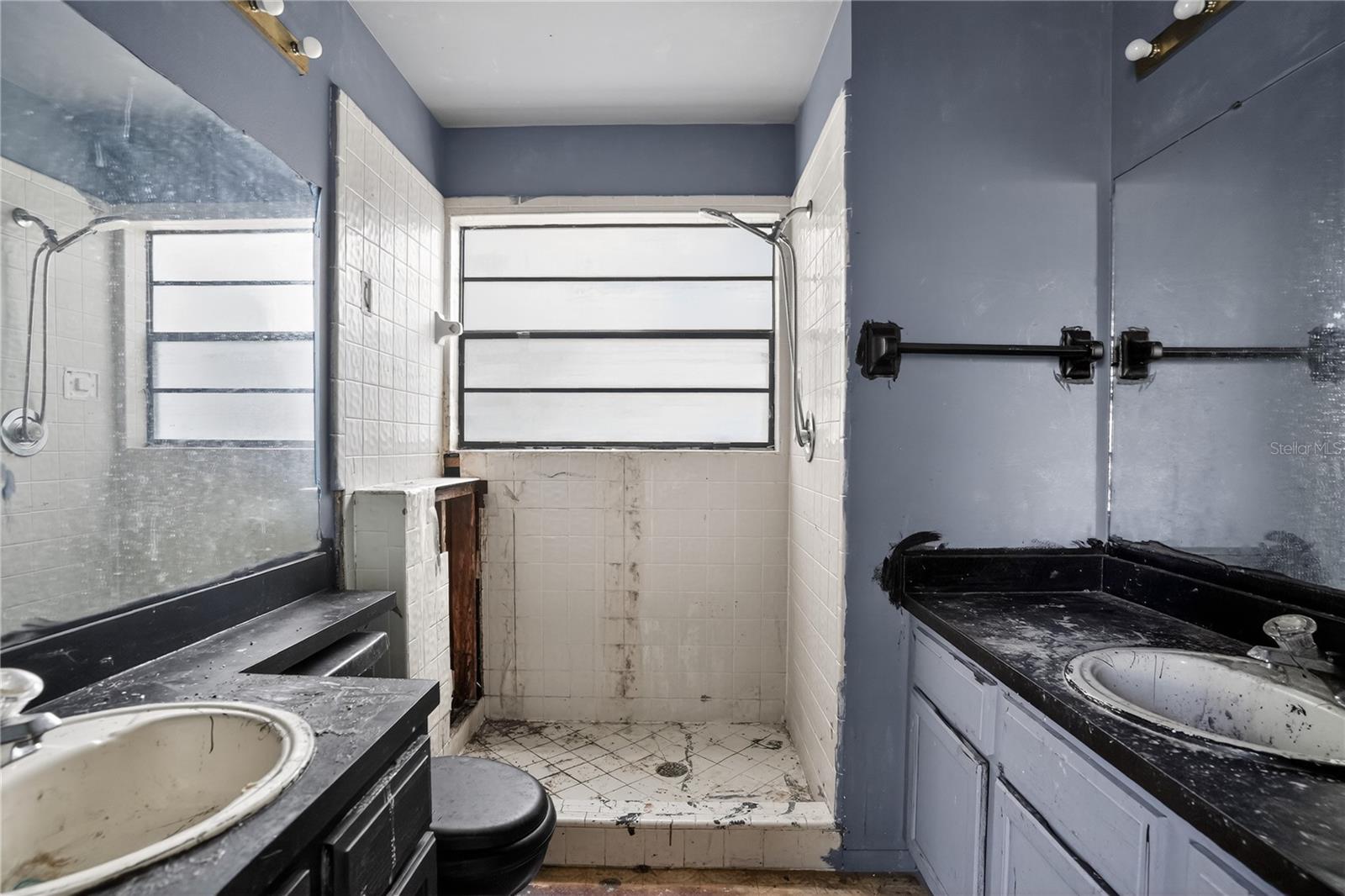 GREENWOOD LAKES UNIT D-3A 1ST ADD - Residential