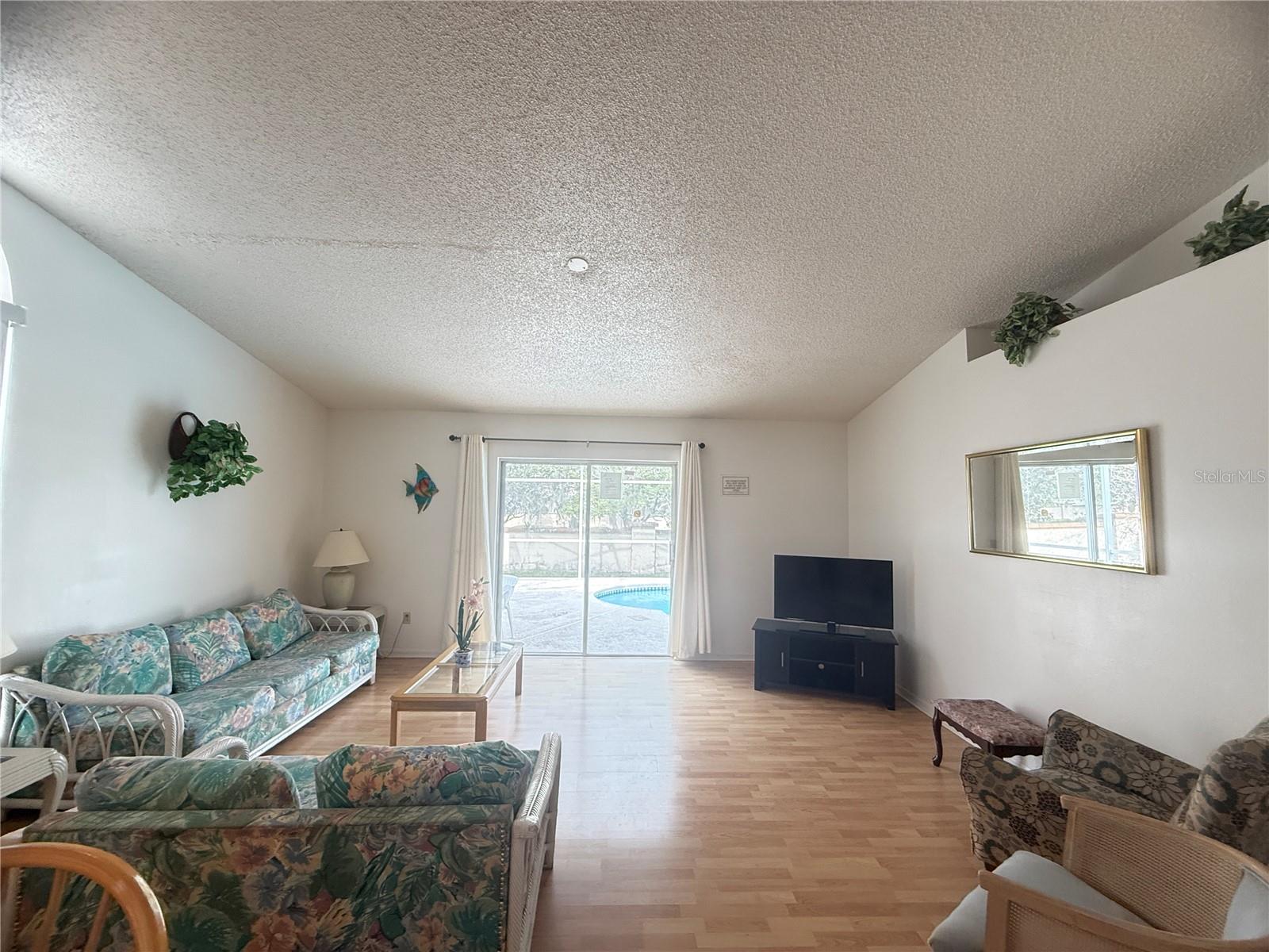 INDIAN WELLS UNIT 8 - Residential