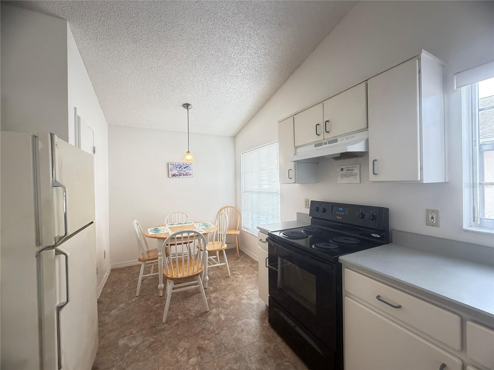 INDIAN WELLS UNIT 8 - Residential