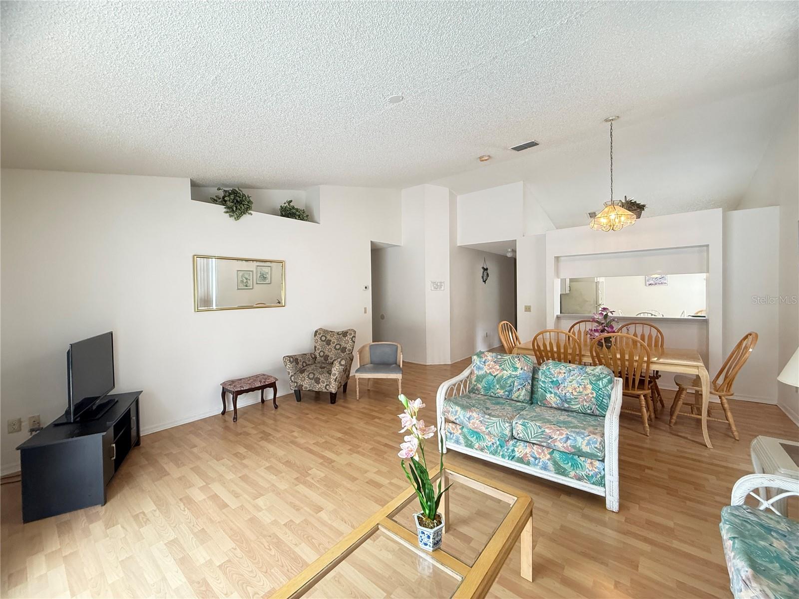 INDIAN WELLS UNIT 8 - Residential