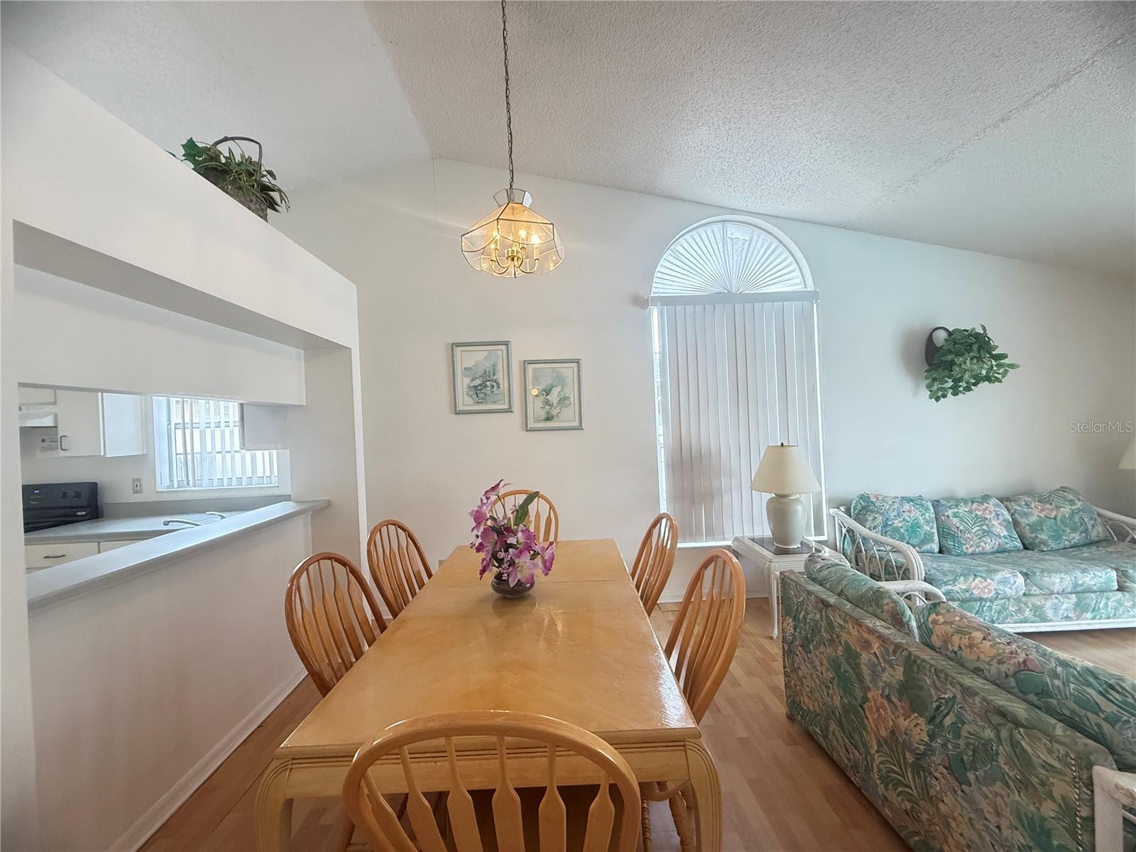 INDIAN WELLS UNIT 8 - Residential