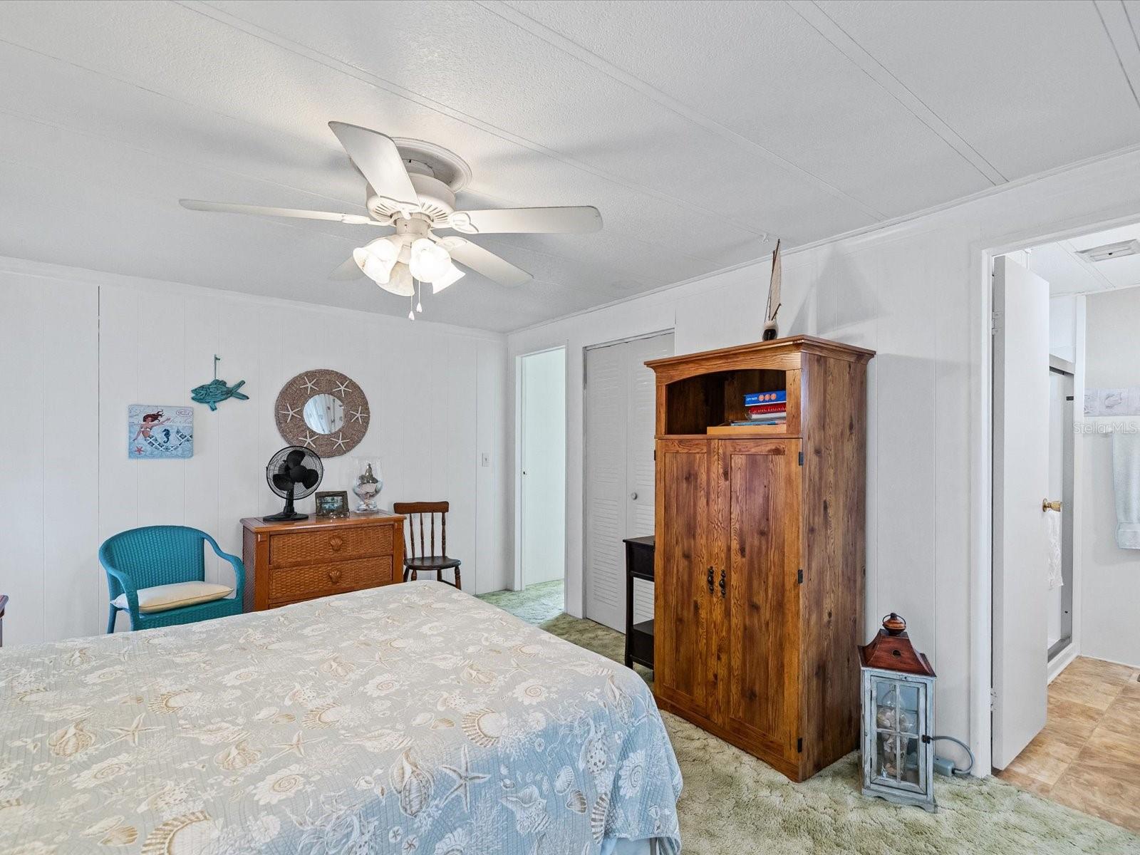 WEEKI WACHEE RIVER ESTATE - Residential