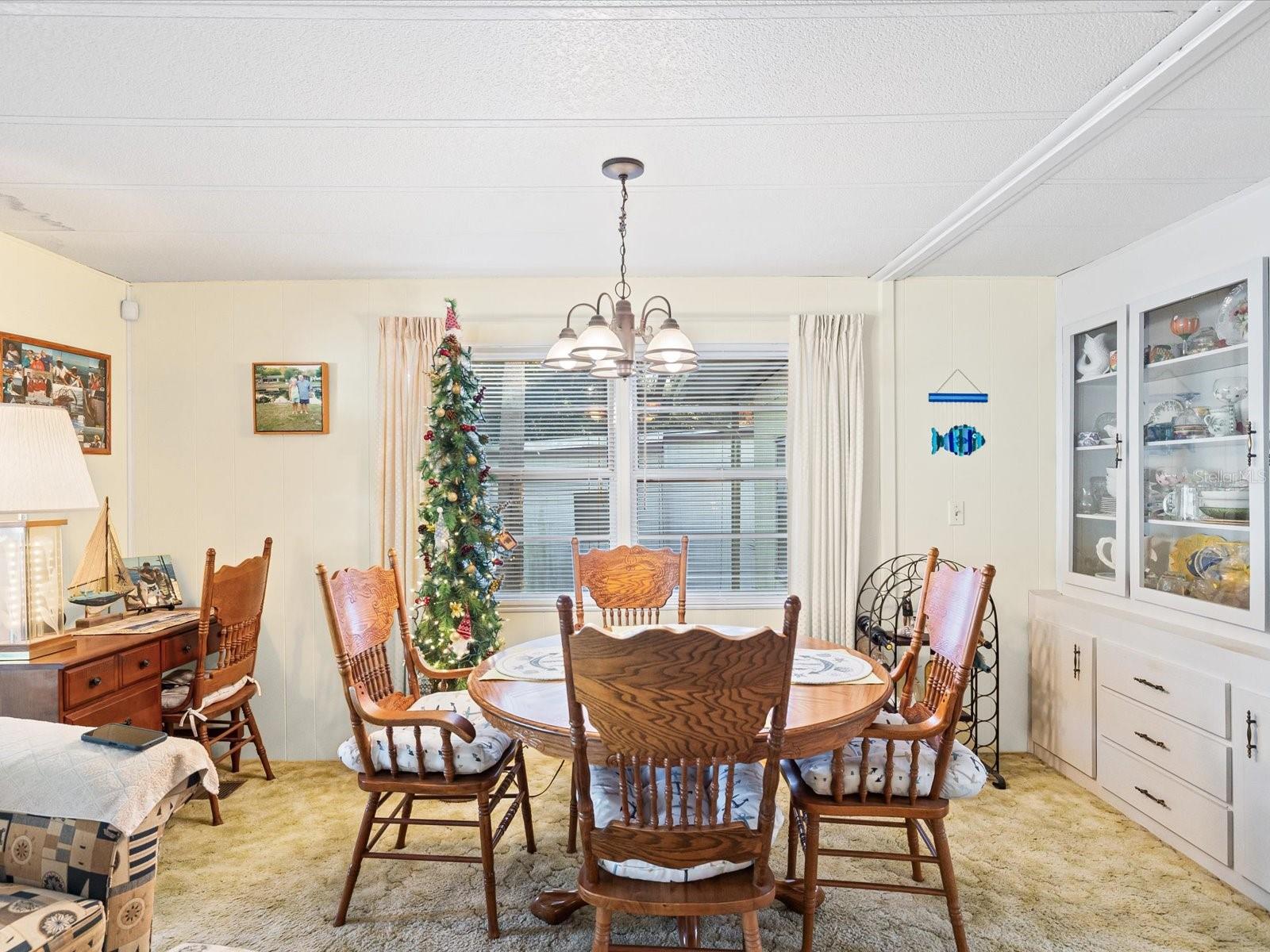 WEEKI WACHEE RIVER ESTATE - Residential