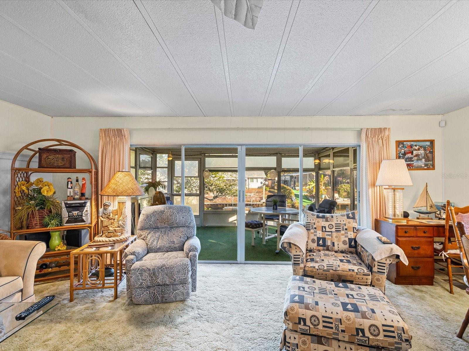 WEEKI WACHEE RIVER ESTATE - Residential