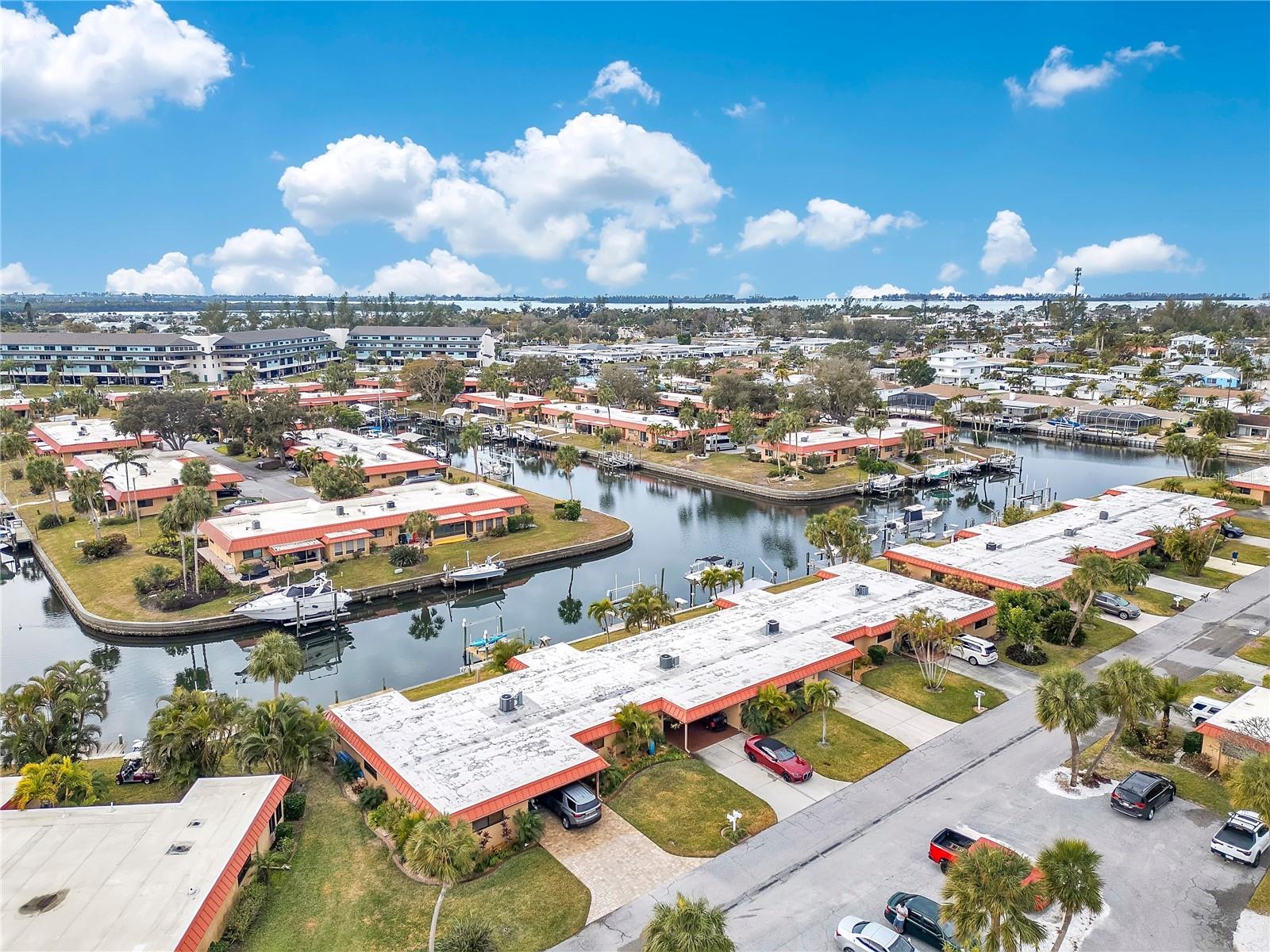 PALMA SOLA HARBOUR CONDO 4 - Residential