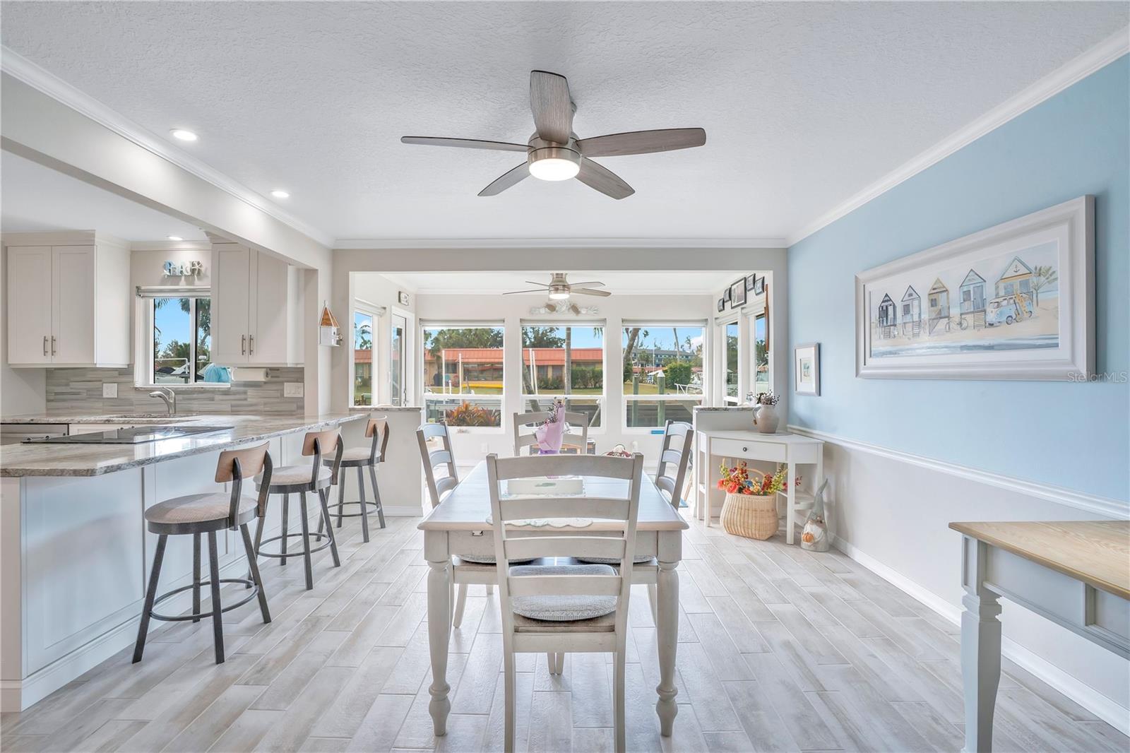 PALMA SOLA HARBOUR CONDO 4 - Residential