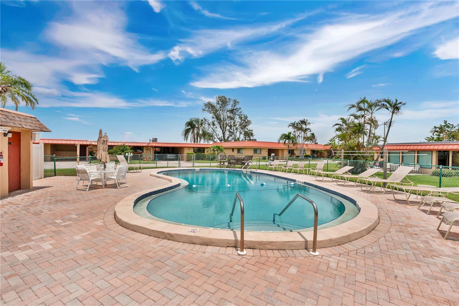 PALMA SOLA HARBOUR CONDO 4 - Residential