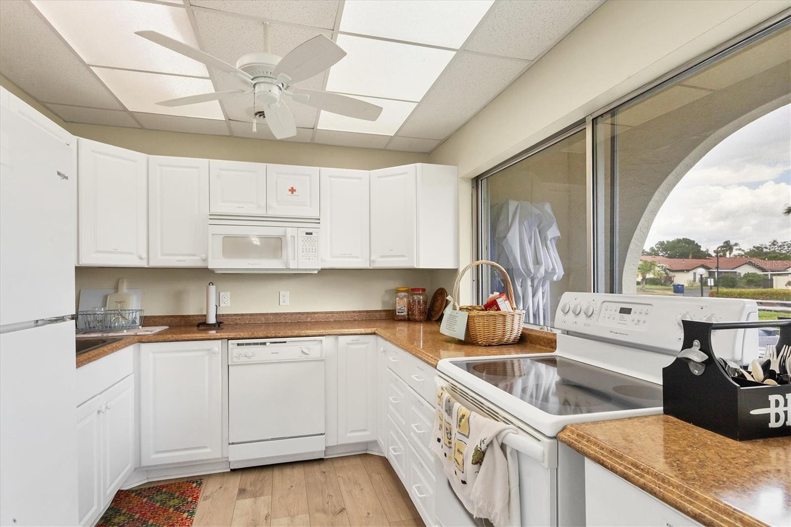 VILLAGE PLAZA SEC 1 - Residential