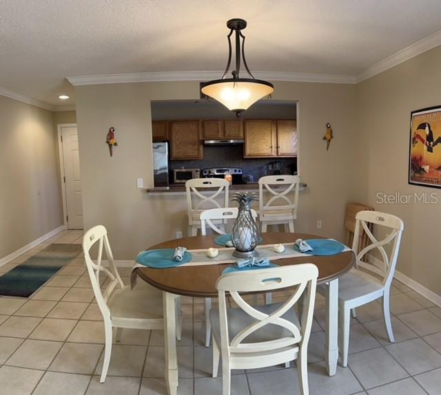 VISTAS ON BENEVA - Residential Lease