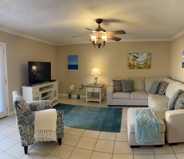 VISTAS ON BENEVA - Residential Lease