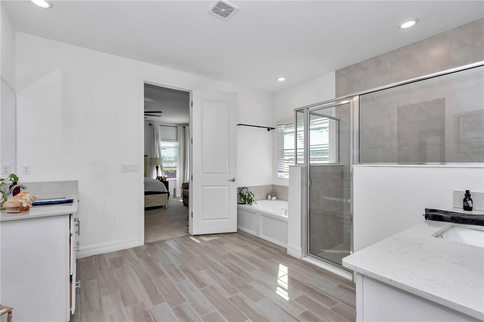 BELLECHASE OAK HAMMOCK - Residential