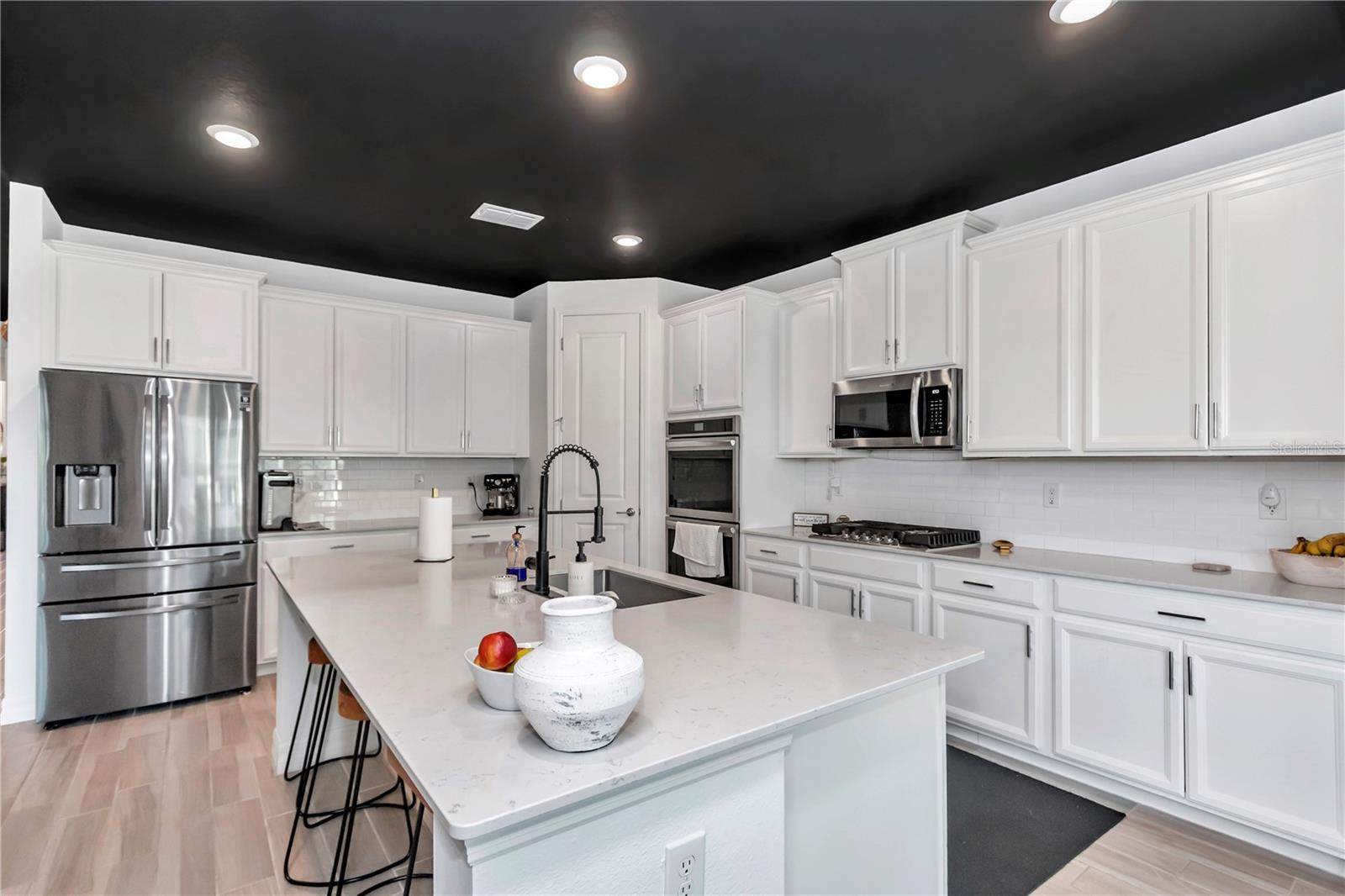 BELLECHASE OAK HAMMOCK - Residential