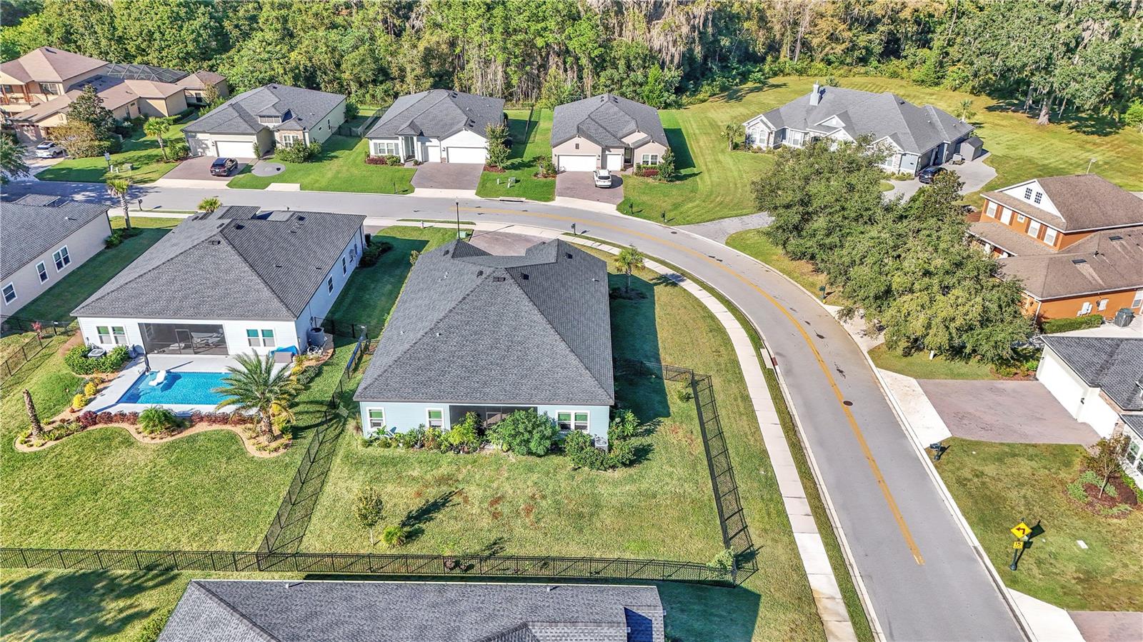 BELLECHASE OAK HAMMOCK - Residential
