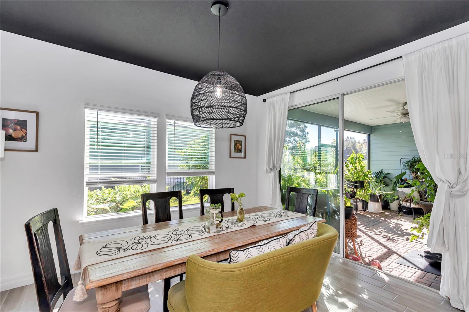 BELLECHASE OAK HAMMOCK - Residential