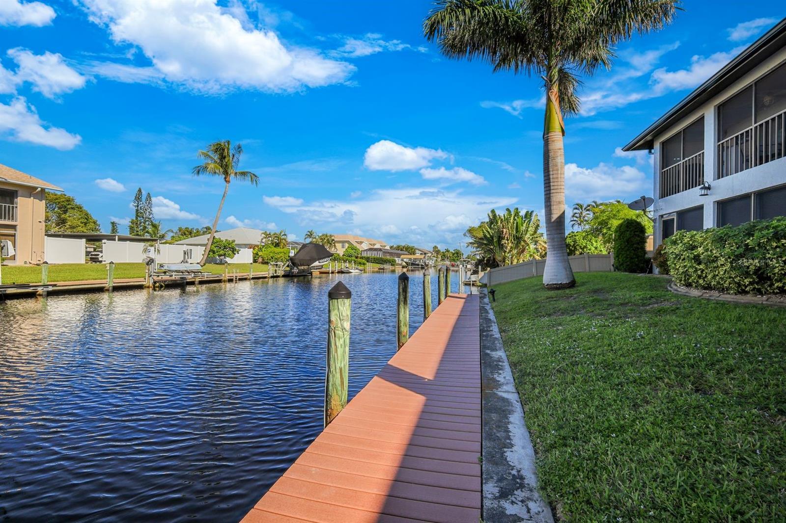 LE GRAND MARQUIS CONDO - Residential