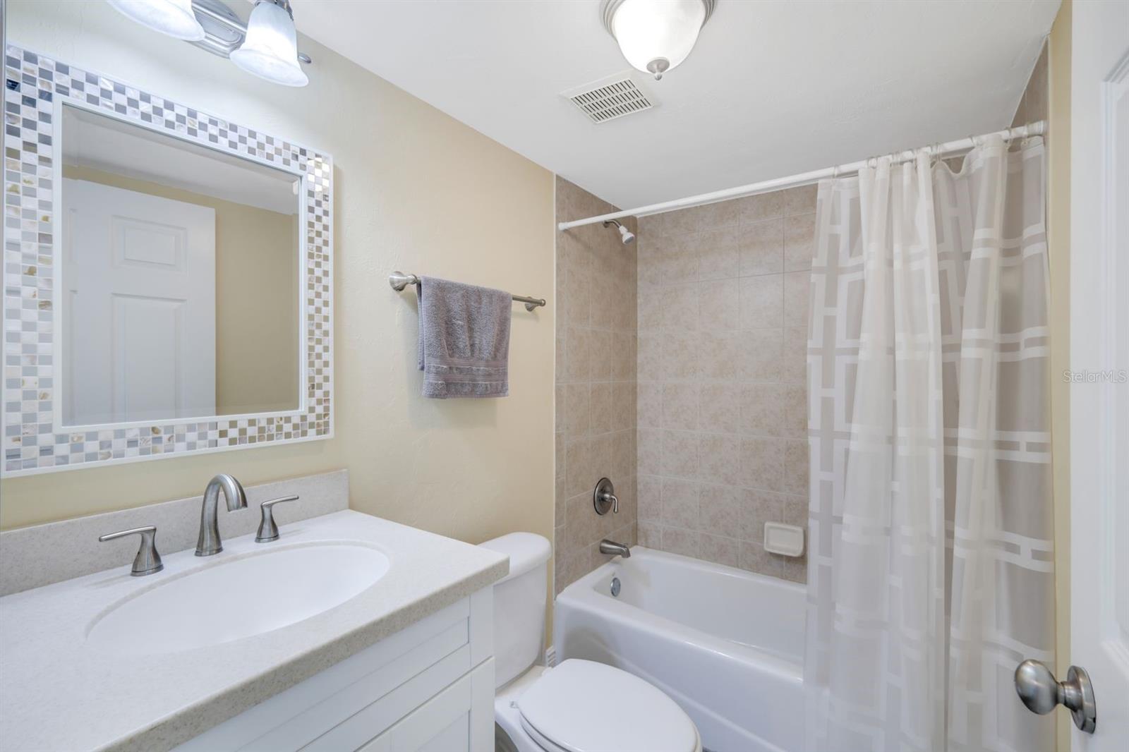 LE GRAND MARQUIS CONDO - Residential