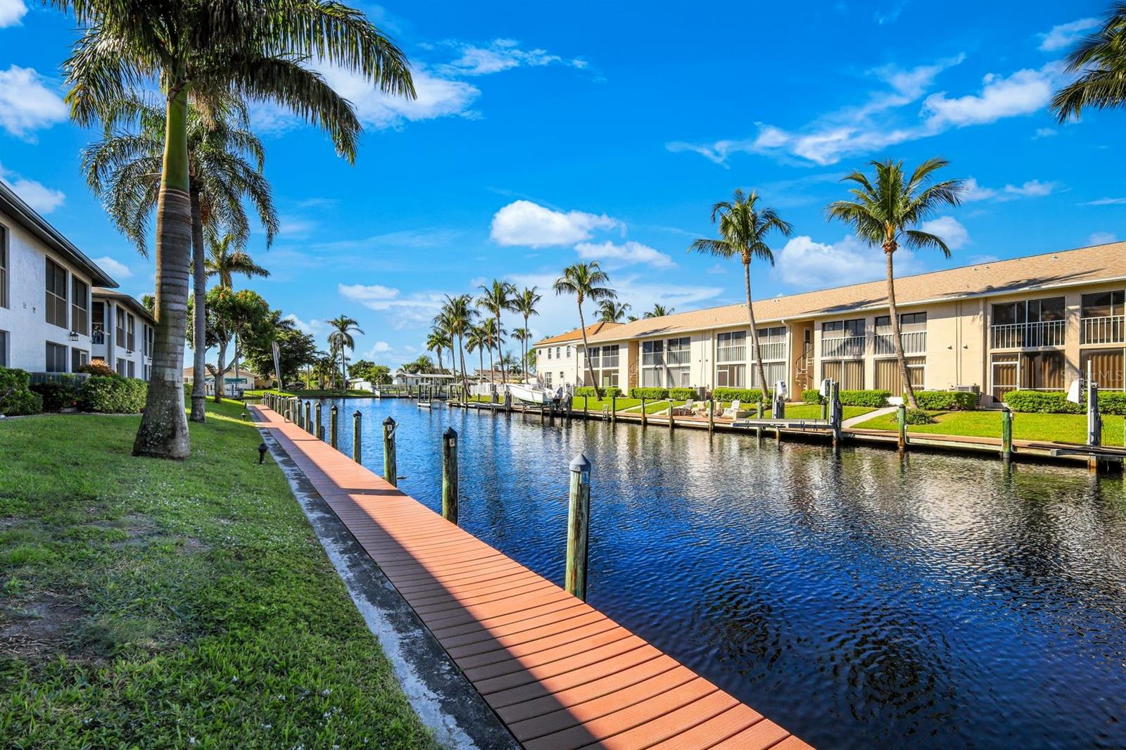 LE GRAND MARQUIS CONDO - Residential