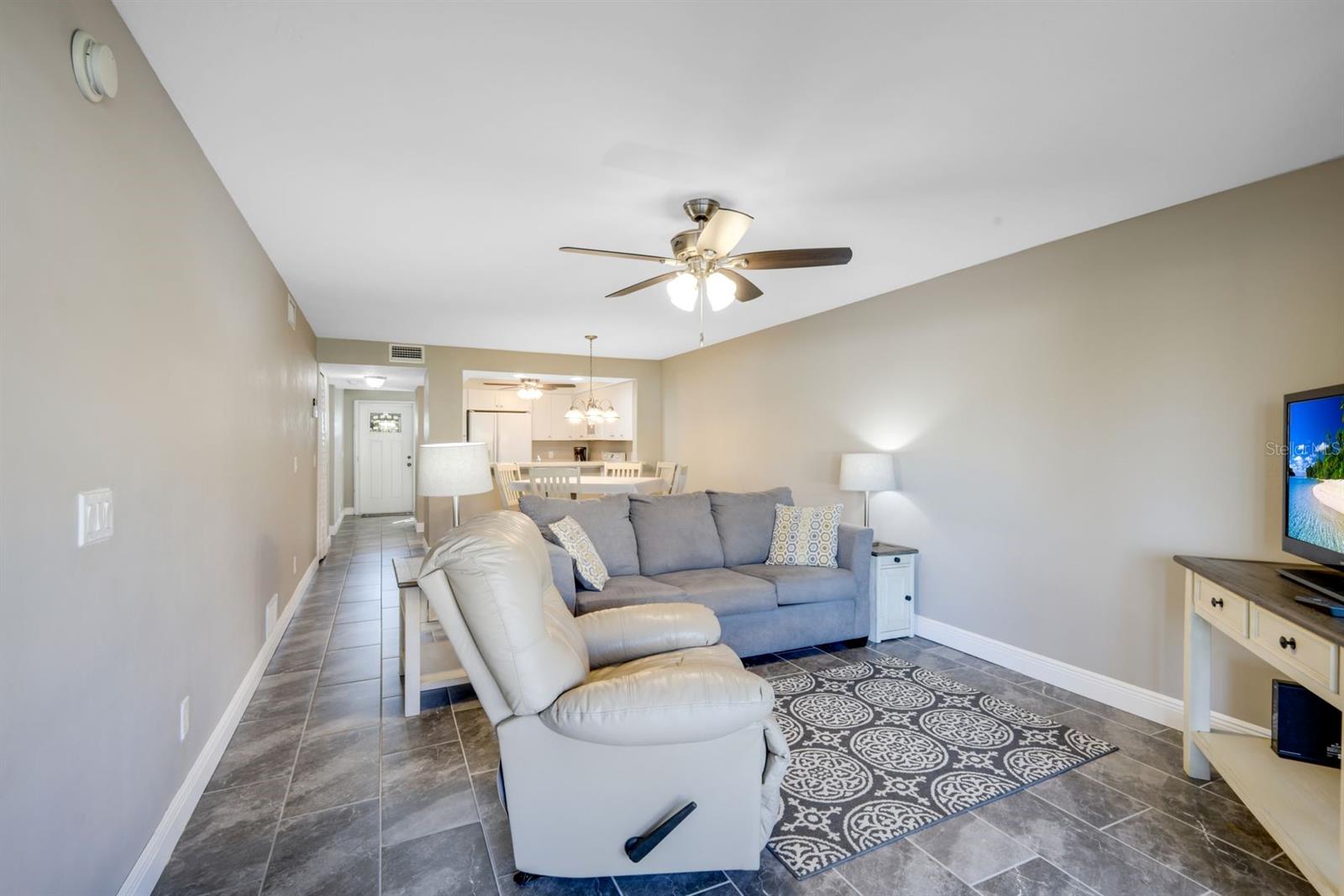 LE GRAND MARQUIS CONDO - Residential