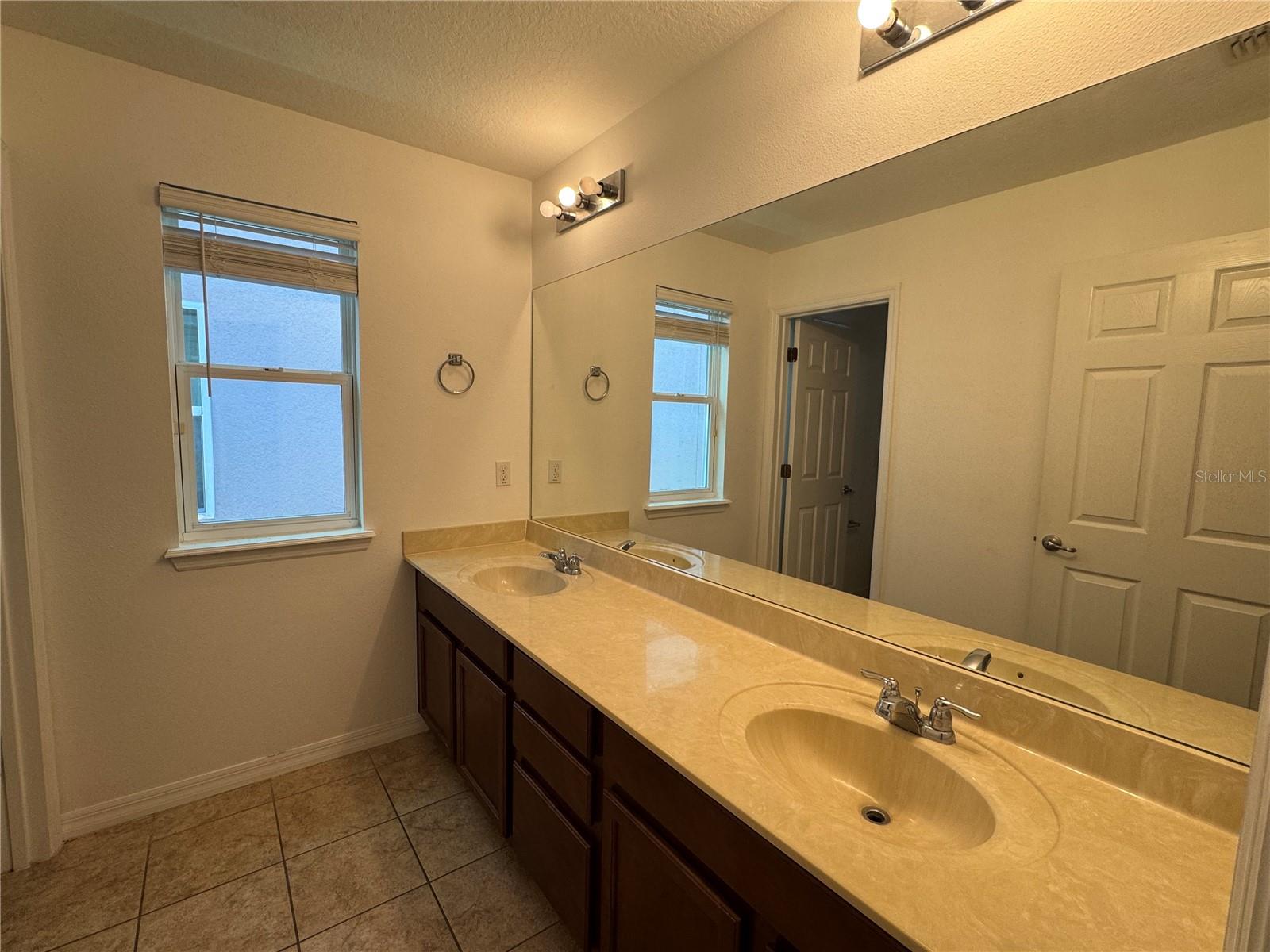 WINDERMERE LNDGS PH 02 - Residential