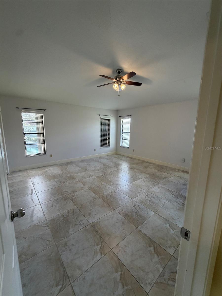 ROCKET CITY - Residential