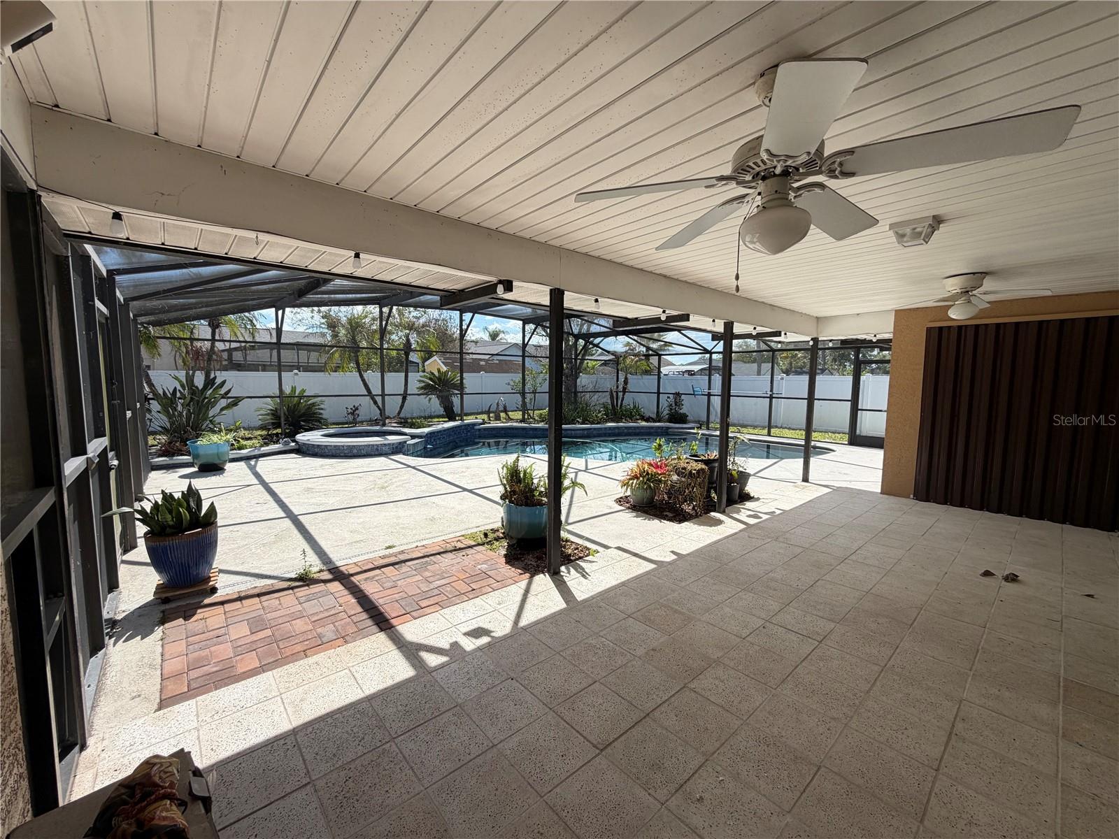 ROCKET CITY - Residential