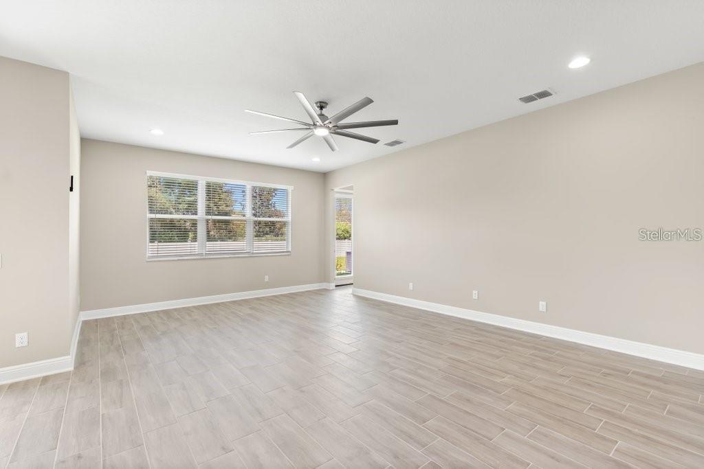 MORRIS BRIDGE MANORS - Residential Lease