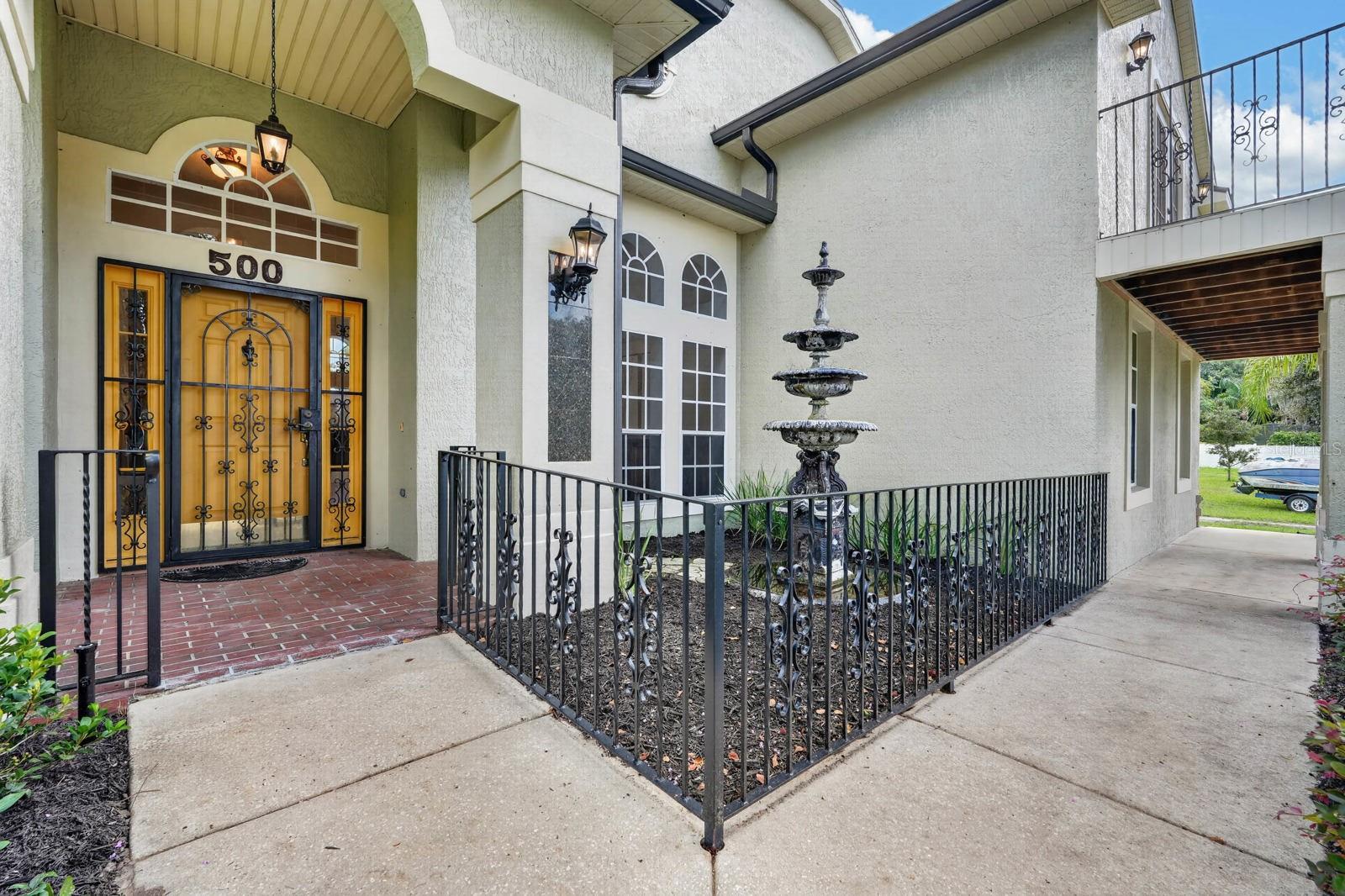 500 LAKE WINNEMISSETT DRIVE