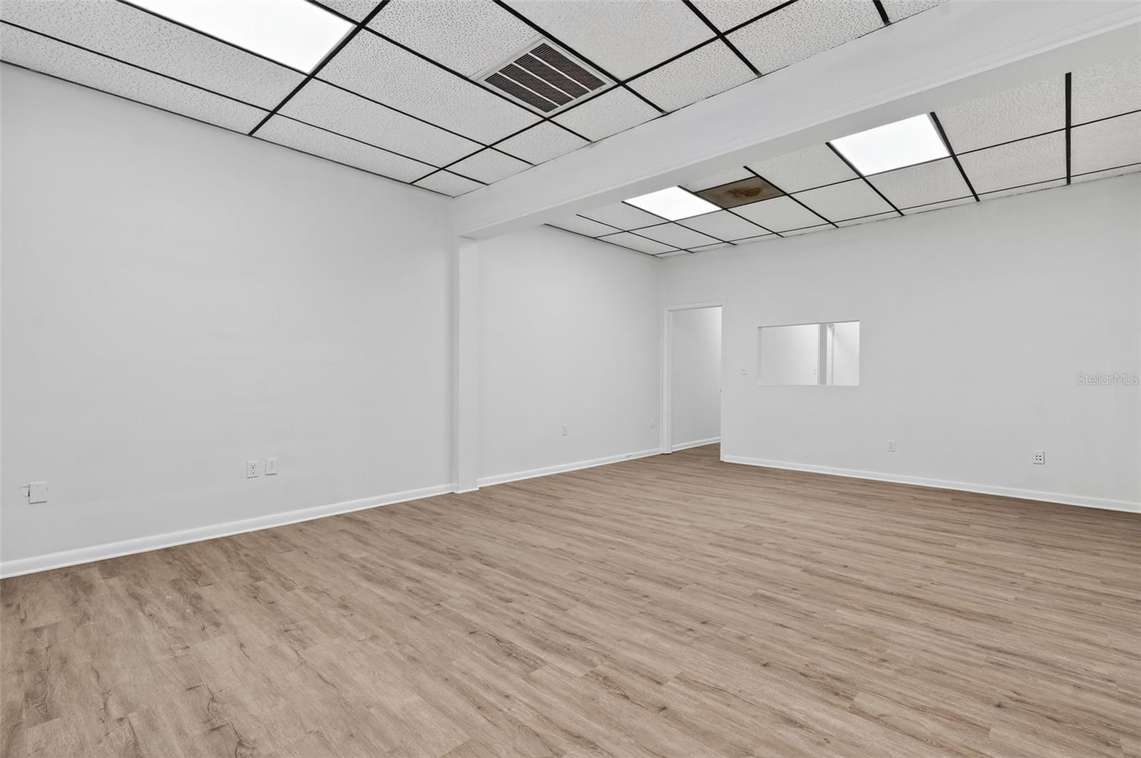 PARK CENTRE CONDO - Commercial Lease