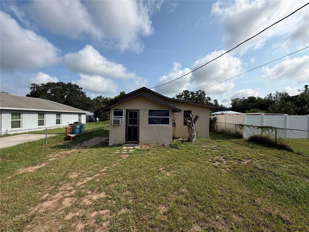 Photo of 114 W Murphy Street, Davenport, FL 33837 (MLS # S5154978)