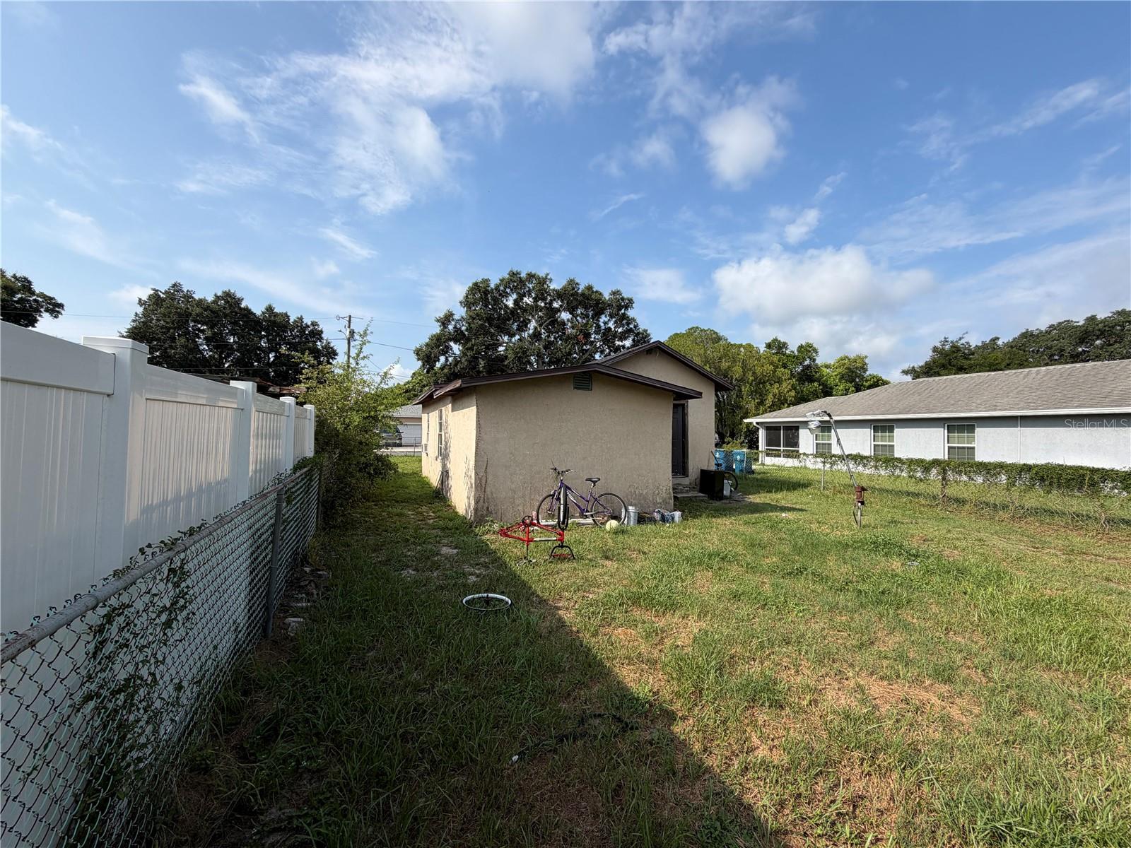 114 W MURPHY STREET