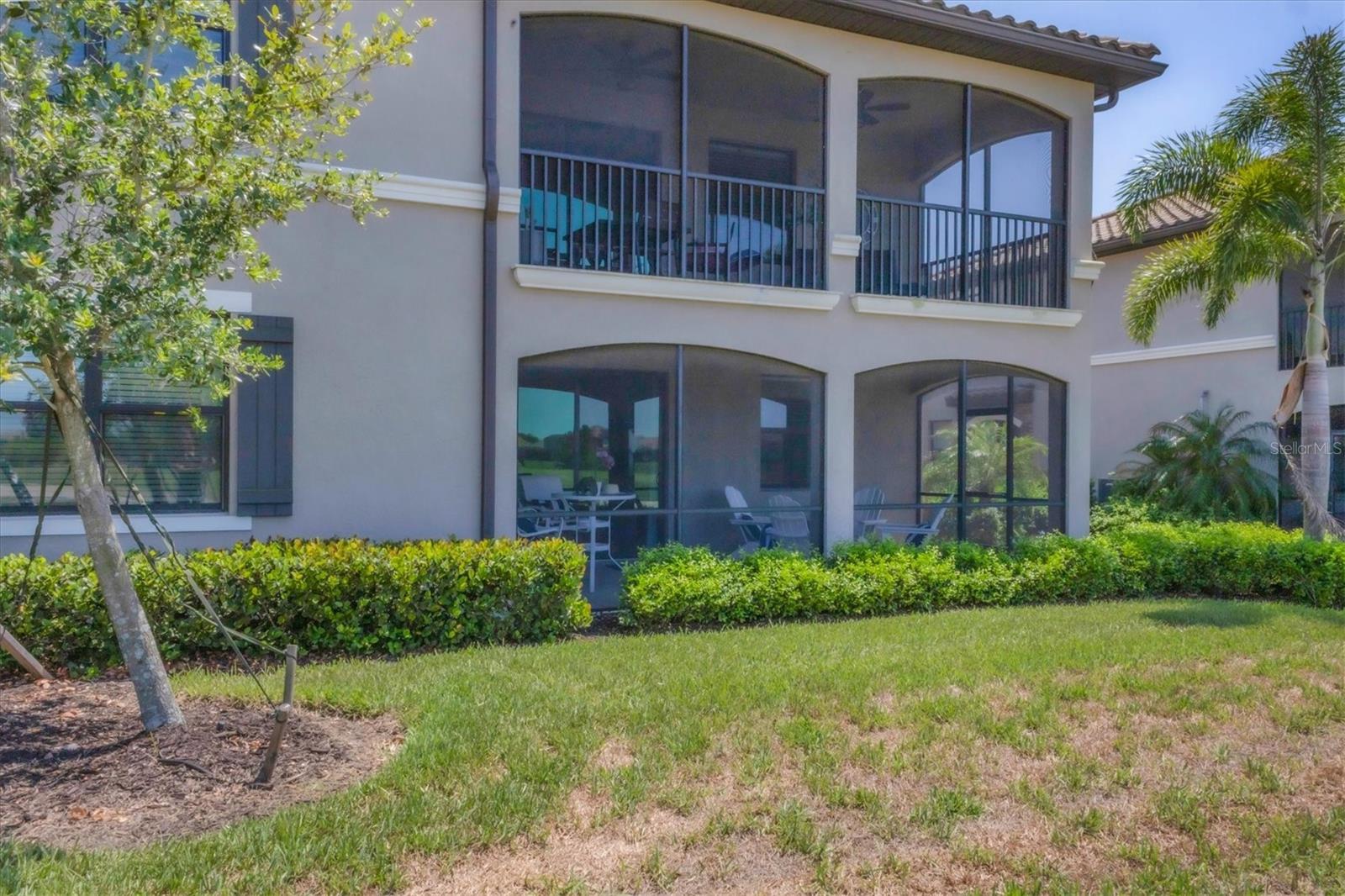 LAKEWOOD NATIONAL COACH HOMES III - Residential Lease