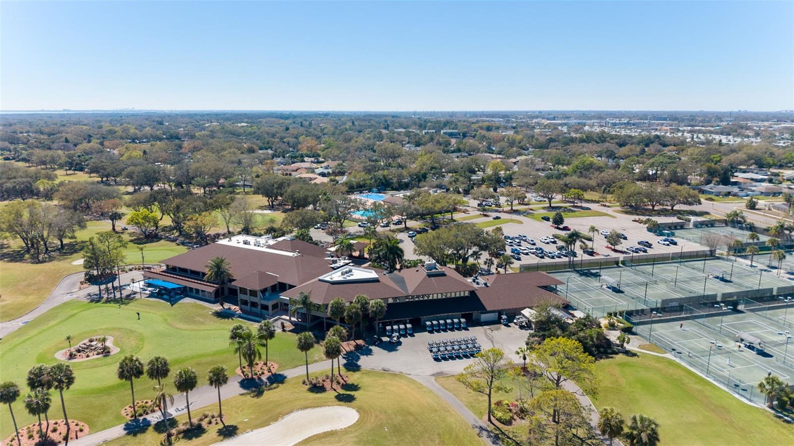 CLUBHOUSE ESTATES OF COUNTRYSIDE - Residential